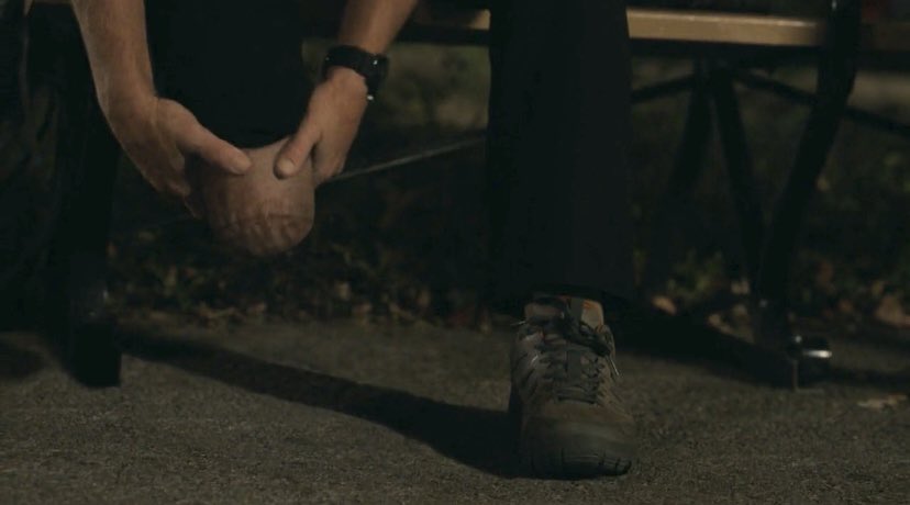 sloansavery's tweet image. the way they casually revealed that abbot has a prosthetic leg was so well done it adds so much depth to his character and backstory without it being the main thing that defines him #thepitt