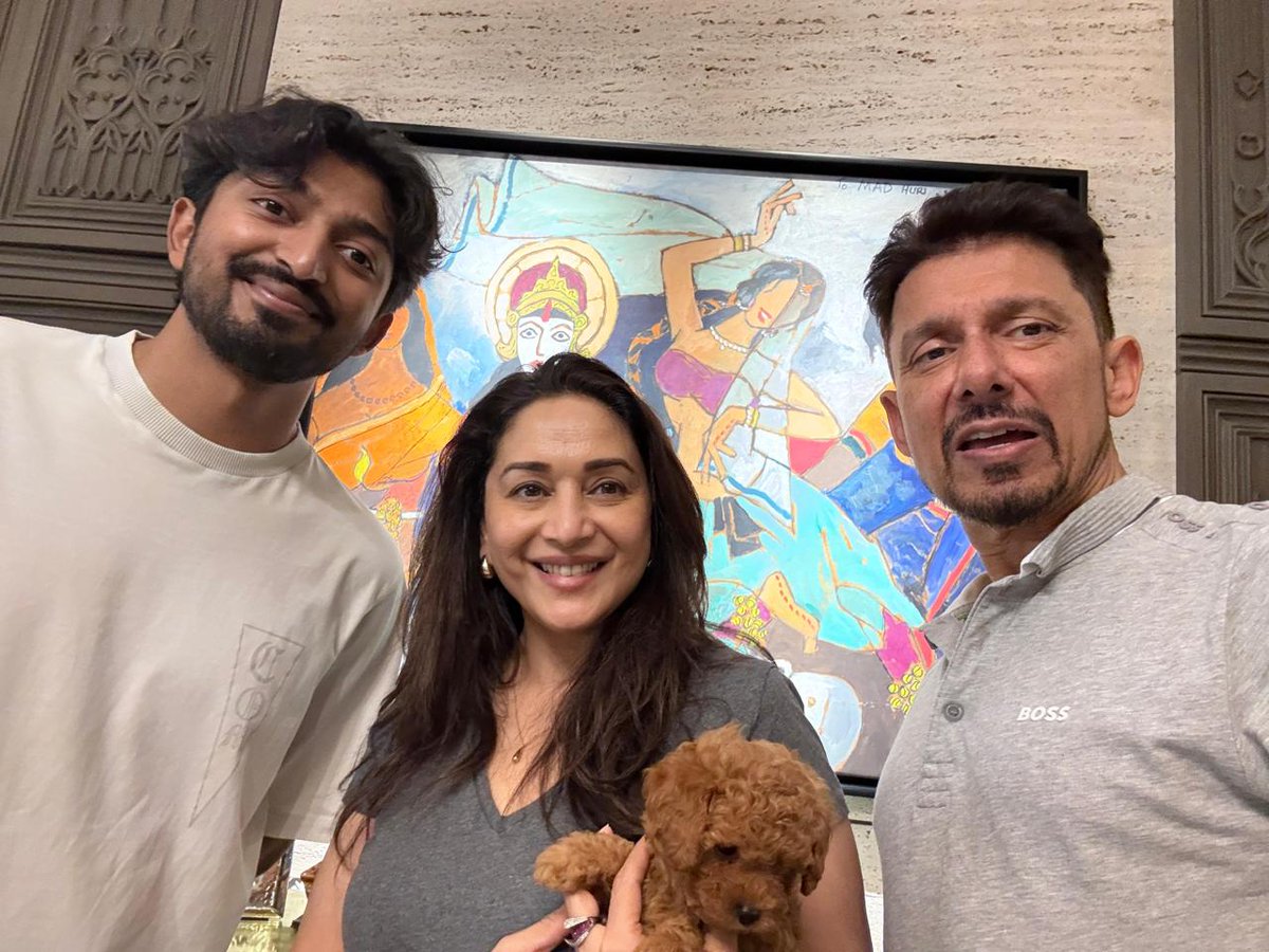 DoctorNene's tweet photo. Happy PetDay! 🐾

Say hello to Coco, the newest addition of joy in our home 🐶✨
She has already added happiness and joy along with Carmello 💛

Here’s to wagging tails and happy hearts. ❤️

#furryfam #cocothecutie #carmellowmemories #drnenediaries #infinityandbeyond https://t.co/qaFPrBJ1ZR