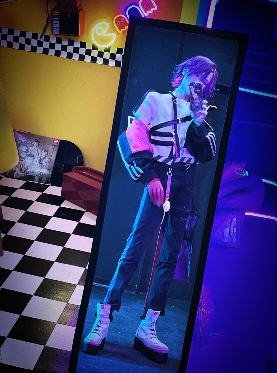 cos
🌈🕒/♦️☕ 

踊りたい
