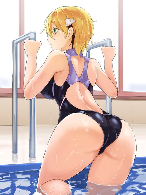 プール上がり の尻 