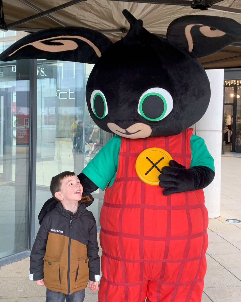 Rainbow Productions (@rainbowmascots) on Twitter photo Hooray for the Weekend! Check out who’ll be appearing near you…
Sat:
🐾 <a href="/pawpatrol/">PAW Patrol</a>'s Chase and Marshall are heading to @thesqtallaght
🥔 See #Supertato at <a href="/BroadStreetMall/">Broad Street Mall</a>
Sun:
❤️Hear tales of <a href="/bingbunny/">Bing Bunny</a>'s adventures at <a href="/Ashley_Centre/">Ashley Centre. Epsom</a>
#RainbowMascots #MeetandGreet #UKEvents Hooray for the Weekend! Check out who’ll be appearing near you…
Sat:
🐾 <a href="/pawpatrol/">PAW Patrol</a>'s Chase and Marshall are heading to @thesqtallaght
🥔 See #Supertato at <a href="/BroadStreetMall/">Broad Street Mall</a>
Sun:
❤️Hear tales of <a href="/bingbunny/">Bing Bunny</a>'s adventures at <a href="/Ashley_Centre/">Ashley Centre. Epsom</a>
#RainbowMascots #MeetandGreet #UKEvents