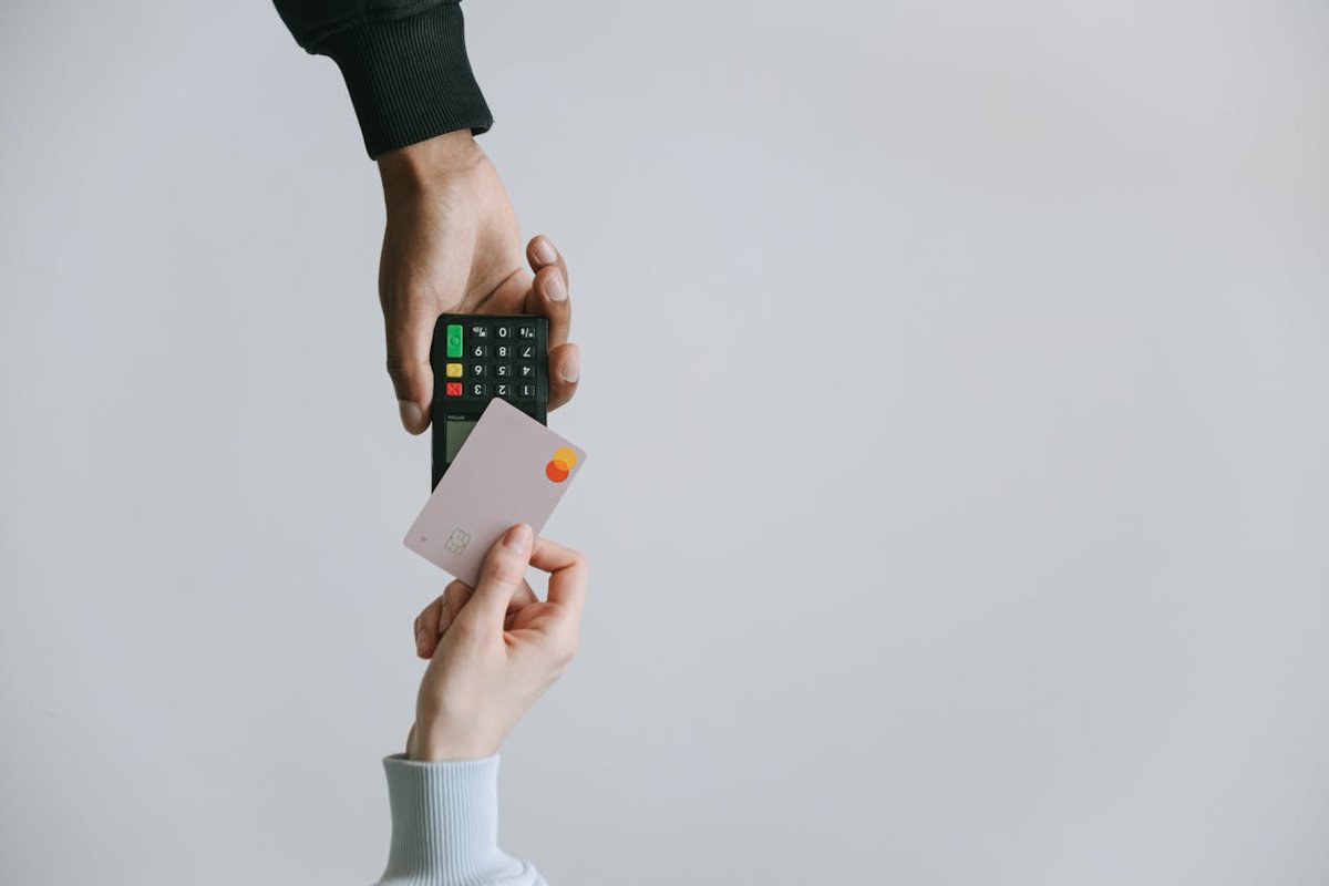 Hoe ontvang je eigenlijk betalingen in deze branche?

<a href="/MeesteresLouise/">Meesteres Louise</a>  vertelt hoe zij dat doet en geeft enkele tips in de 5e blog op onze website!

Lees hem hier:
succesinsekswerk.nl/1641-2/
