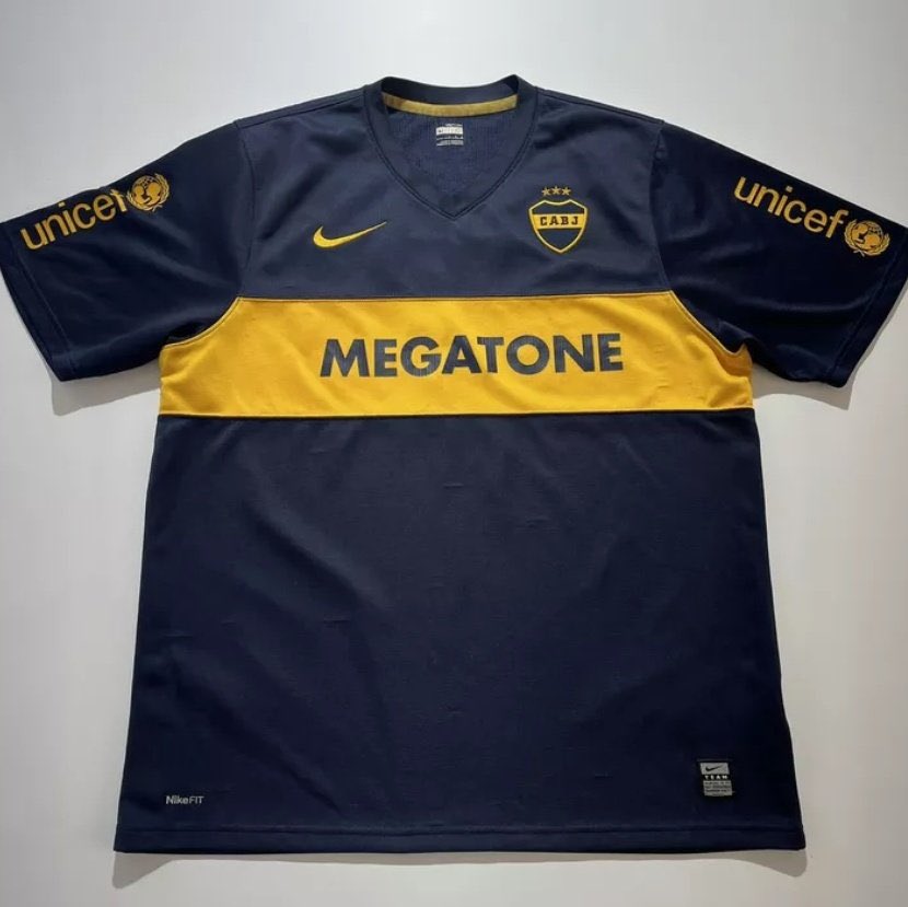 tus ojos, me recuerdan… a los suyos…