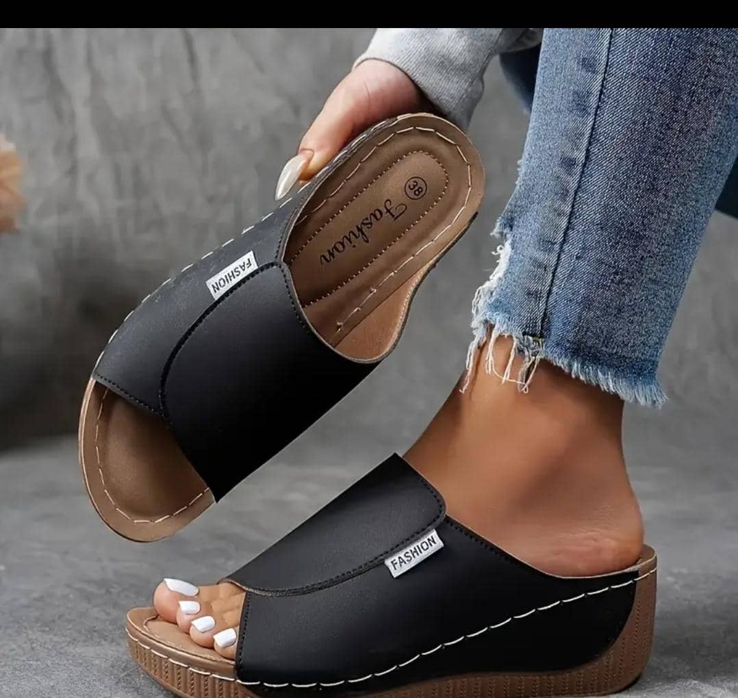 Praize_feet's tweet photo. Keep it simple and unique
Available in 4 colours
Kindly retweet π
Size : 38 to 43
Price: 23,000
Send a Dm
Delivery nationwide π³π¬π
Damaturu/Ponzi/Ebira/Eedris Abdulkareem/Kizz Daniel/Onana/Cbex/Arsenal/#AYLiveStream https://t.co/3iY1DTTrNq