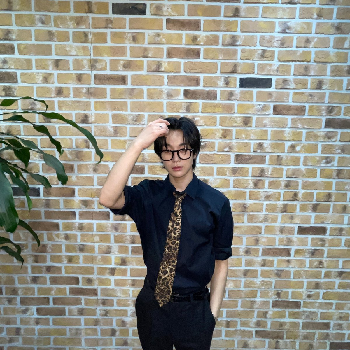 TNX_twt's tweet photo. 같이 공부나 할까?

#TNX
#장현수 #HYUNSOO https://t.co/rHUdPQJFrH