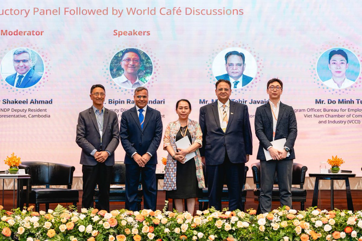 Shakeel Ahmad (@shakeelmohmandk) on Twitter photo "It was a pleasure moderating a panel discussion on leveraging #GlobalAccelerator to harness green growth and digitalization. <a href="/UNDPCambodia/">UNDP Cambodia</a> is partnering with #ILO, #UNICEF, & the Royal Government of 🇰🇭 to promote economic diversification, job creation & productivity enhancement. "It was a pleasure moderating a panel discussion on leveraging #GlobalAccelerator to harness green growth and digitalization. <a href="/UNDPCambodia/">UNDP Cambodia</a> is partnering with #ILO, #UNICEF, & the Royal Government of 🇰🇭 to promote economic diversification, job creation & productivity enhancement.