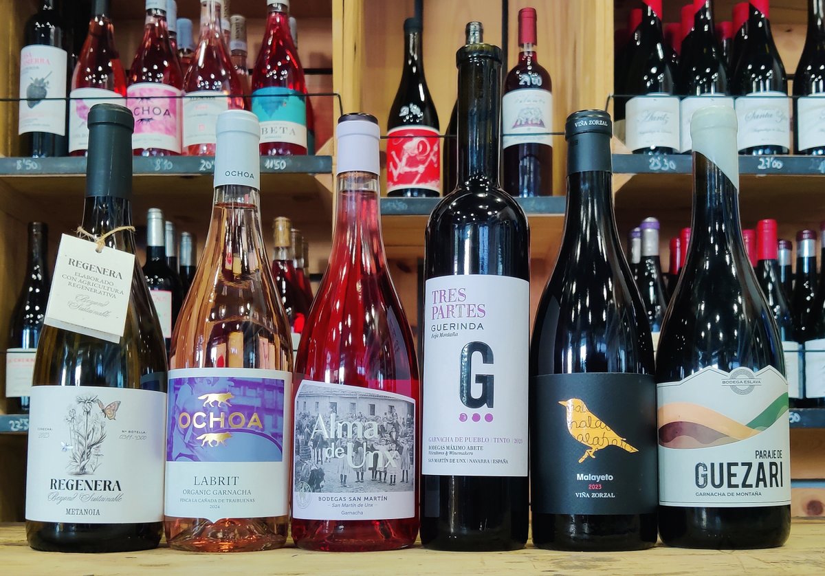 elretrogusto's tweet photo. Ya está aquí el #Kitretro de Garnachas de Navarra 2025. Seis vinos y un territorio. Cada botella es una forma distinta de entender la Garnacha.
Ya está disponible en tienda online. Pocas unidades.
https://t.co/EEIZDY5pGk https://t.co/UqYYGRVS3I
