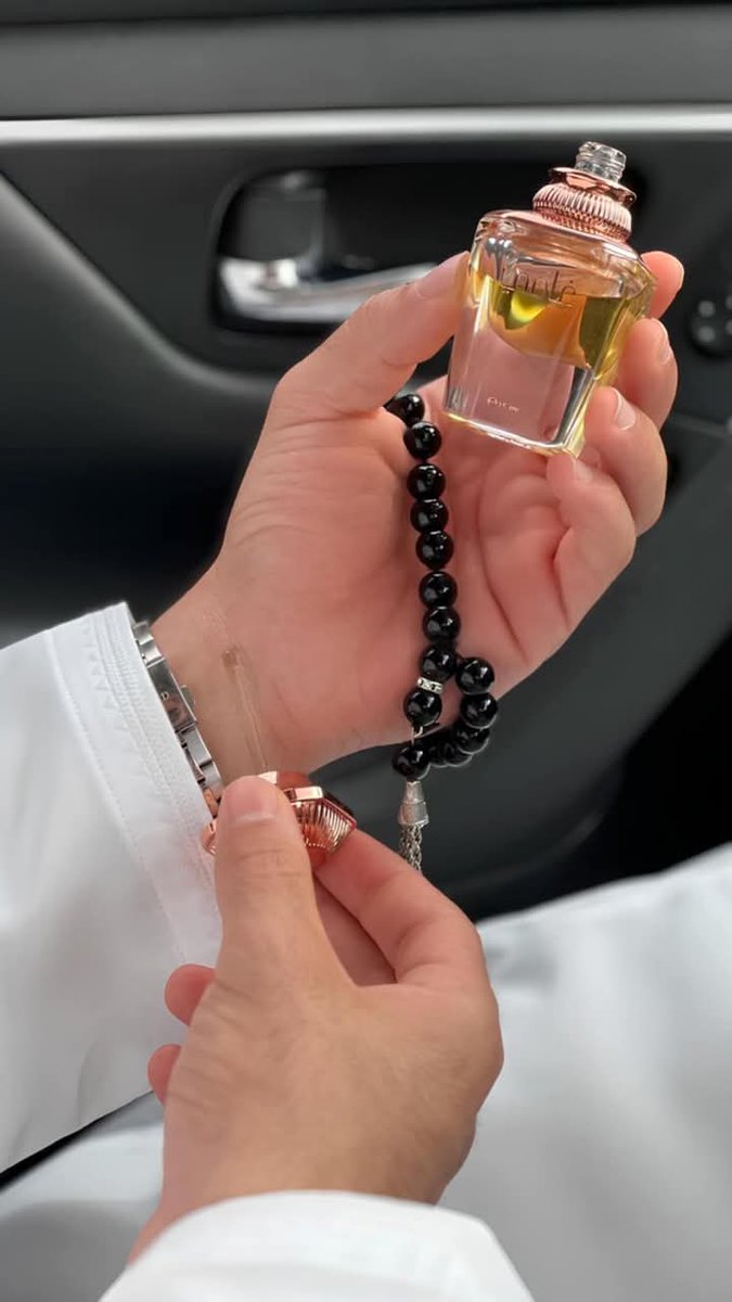 يوم الجمعه بركه فاكثرو من الصلاة على النبي 
اللهم صلى وسلم وبارك على سيدنا ونبينا وحبيبنا محمد وعلى آله وصحبه أجمعين 
طبتم وطابت جمعتكم بالخير واليُمن والبركات