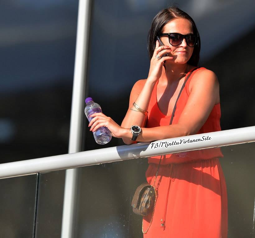 minttuvsite's tweet photo. Back to the past - BahrainTest2014
More pic: https://t.co/yFV6oVGK8M https://t.co/FcRXlzt5Gt