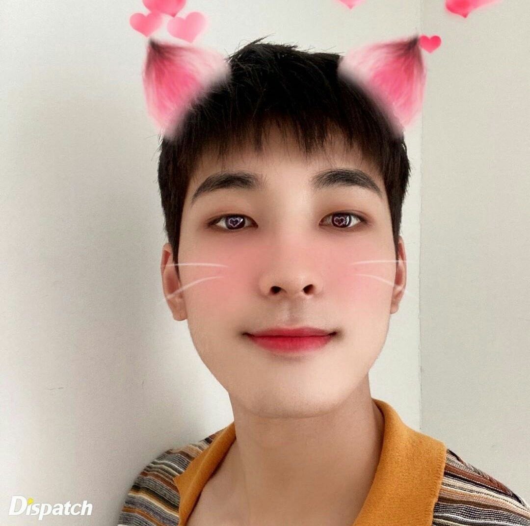 loverofjww's tweet photo. thread of loser wonwoo selcas i found on pinterest https://t.co/WAtISAqCUA