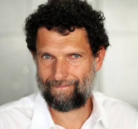ulkucuhareketr's tweet photo. Bahar Feyzan’a konuşan Ümit Özdağ:

"Osman Kavala’nın masum olduğunu şimdi daha iyi anlıyorum. Keşke daha önce sahip çıksaydım Osman Kavala’ya." https://t.co/yXgTdONtlo