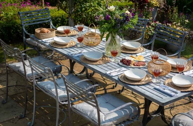 Here at UKAA we are proud stockists of the Harrod Horticultural Southwold Collection of Garden Furniture.

Mon - Fri: 9am - 5.30pm                                  
Sat: Closed       
Tel: 01543 222923                                                    
Email: info@ukaa.com