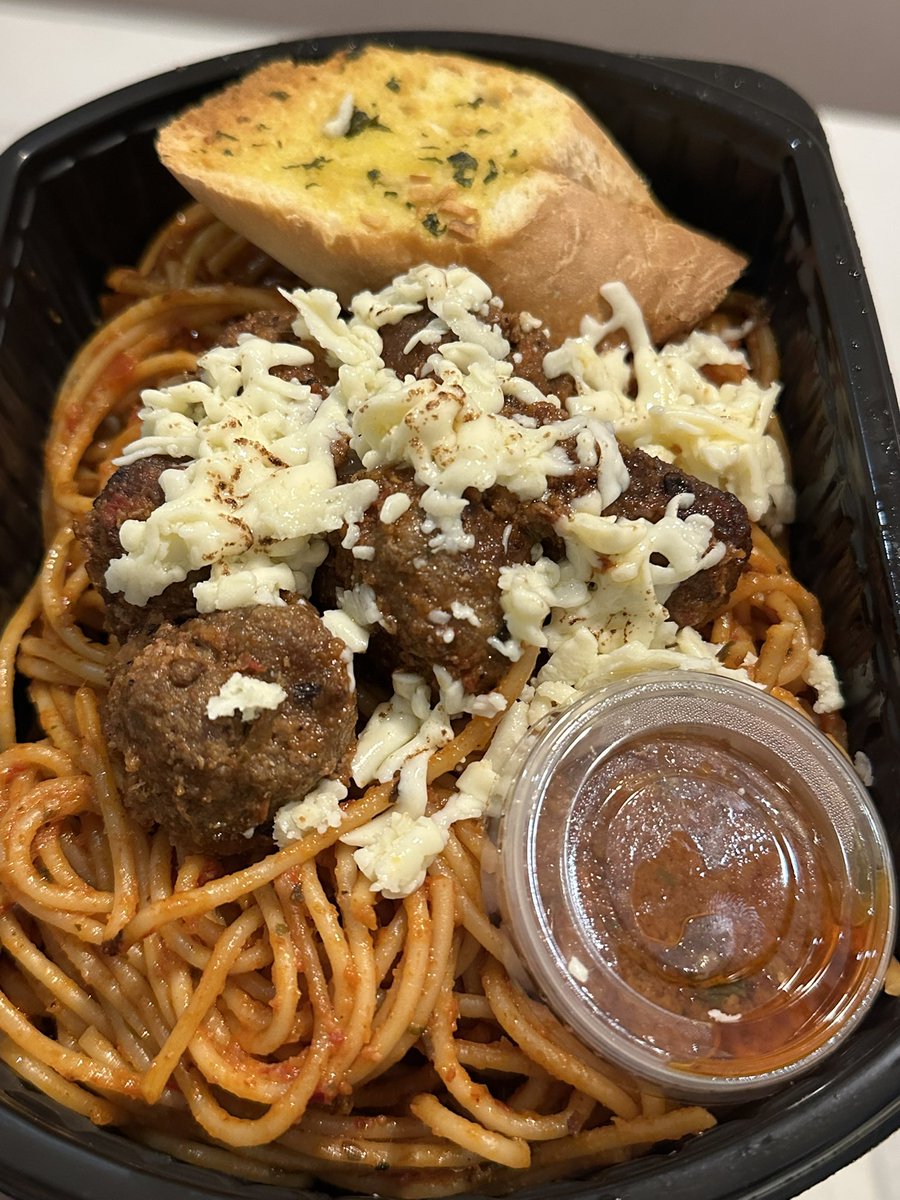 CookingWithNessa tweet media