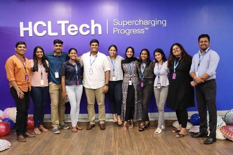 fjafreshers's tweet photo. 📢 HCL is Hiring: Data/AI Engineer (Freshers)

🏢 Company Name: HCL
💼 Profile: Data/AI Engineer
🎓 Education: B.E/ https://t.co/FseVCbiS2T MTech/ M.E
💰 Salary: ₹8.5 LPA to ₹20 LPA
🧑‍💻 Experience: Fresher

 Apply Here: https://t.co/F7GVpjuNPp

#HCLJobs #AIJobs #FreshersHiring https://t.co/yzVBmI04QJ