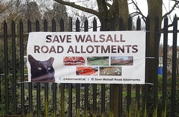 AllotmentCat's tweet photo. (Janet) It's SIX YEARS since our allotments were saved from the bulldozers! 
Robert played a major part in the campaign. He went to many meetings and was  in the press and on TV. 
We had amazing support from our followers and we will always be grateful to them ... and to Robert. https://t.co/ZaPB8iIxif