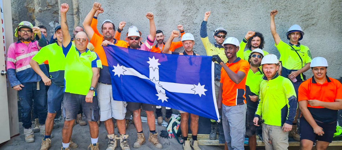 CFMEUWA's tweet photo. The ACC lads have elected @CFMEUWA delegate Peter Cosgrove to lead the charge with another step forward towards better pay and conditions for workers on the #EXAL Waterford site - you beauty! UNION POWER!
#CFMEUWA #CFMEU #UnionPower #Construction #Perth https://t.co/dGaR5fZBrx
