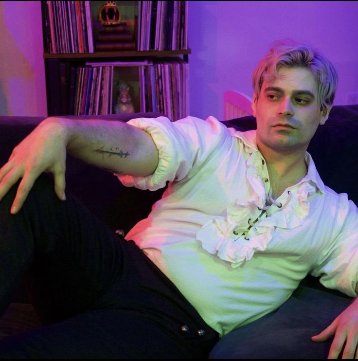 dinky guy tweet media