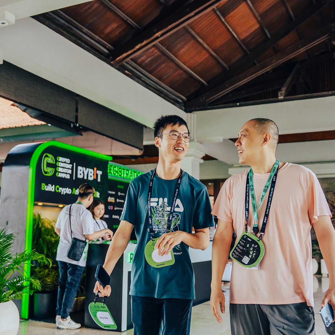 Bybit_Official's tweet photo. . @CCCCampus Bali for CCCCampus Event With @Bybit_ZH

With speakers such as Bybit Co-founder and CEO @benbybit , this weekend will be one to remember! Top Creators will battle and be judged by industry legends.

#CCCC #CCCC2025Bali #Bybit #TheCryptoArk #BybitEvents https://t.co/JfRHlkOJfE