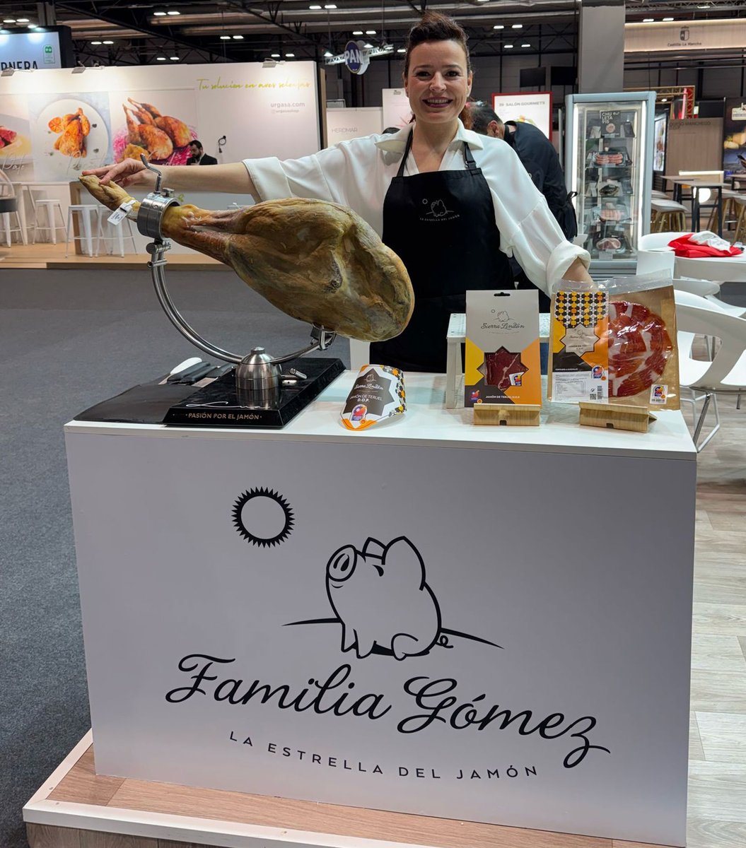 Esta semana hemos podido disfrutar del Salón Gourmet en IFEMA Madrid, uno de los más renombrados a nivel mundial. 

Han sido 4 días en los que hemos podido compartir nuestros productos con vosotros. 

Una vez más, queremos daros las gracias por pasar por nuestro stand!