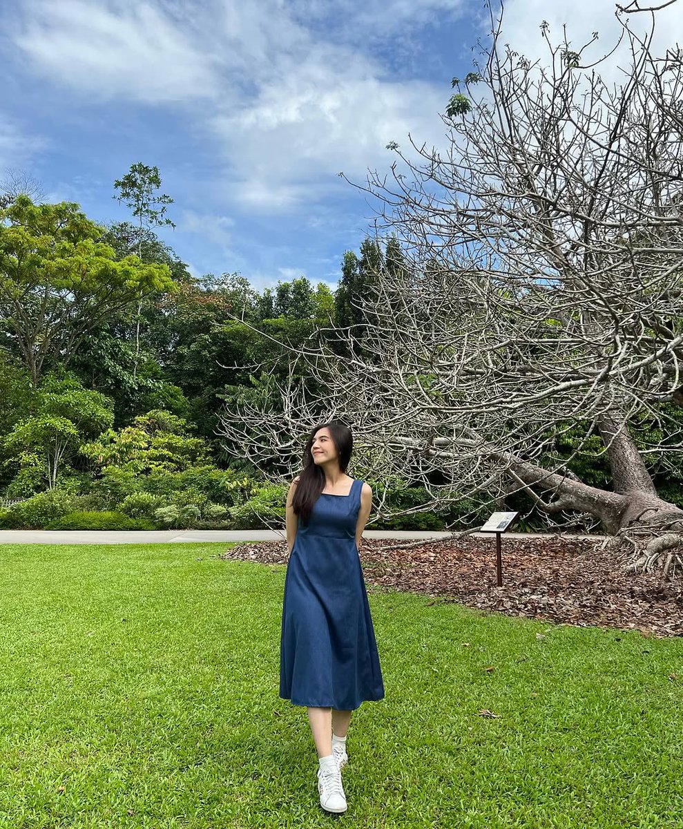 Happy birthday, the first one <a href="/gabywarouw4/">Gaby Warouw</a> 🎂
Semoga yg disemogakan segera terkabul, sehat, sukses &amp; selalu diberkati dalam setiap langkahmu 🙏🏻

#Gaby27th