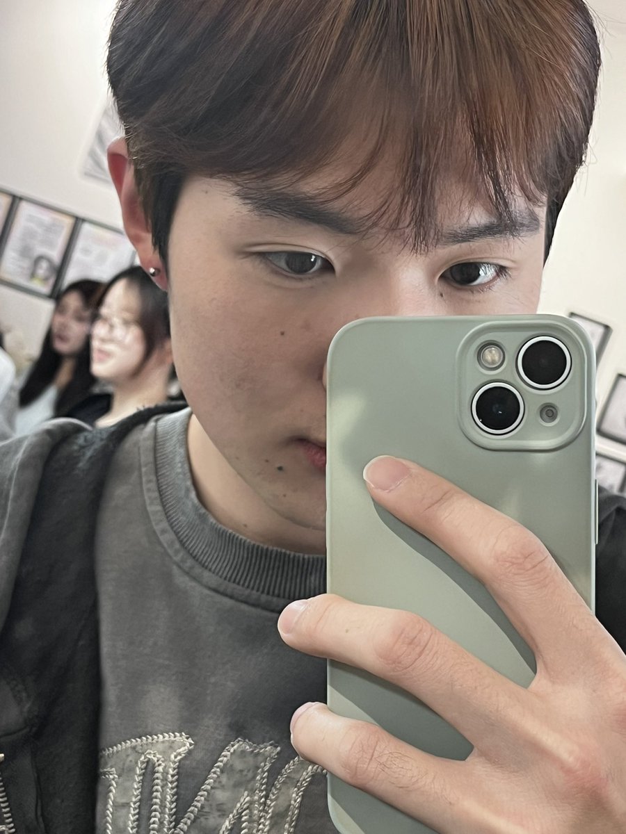 Qw200311's tweet photo. 耳钉get https://t.co/OKVVpnHvbi