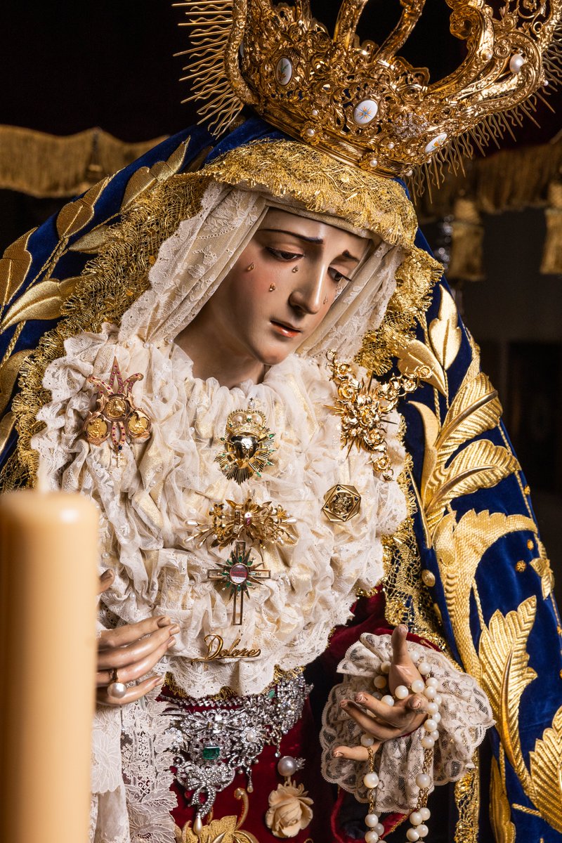 DoloresSanJuan's tweet photo. ❤️🗡️ ¡Es Viernes de Dolores!

🕯️ Como marca la tradición, la Santísima Virgen preside la parroquia de San Juan Bautista en su trono procesional. ¡Acude a su encuentro en el día grande de nuestra Archicofradía! 

📸 @LMFotosCofrades 
#cofradíasMLG https://t.co/MOfFfTQLwR
