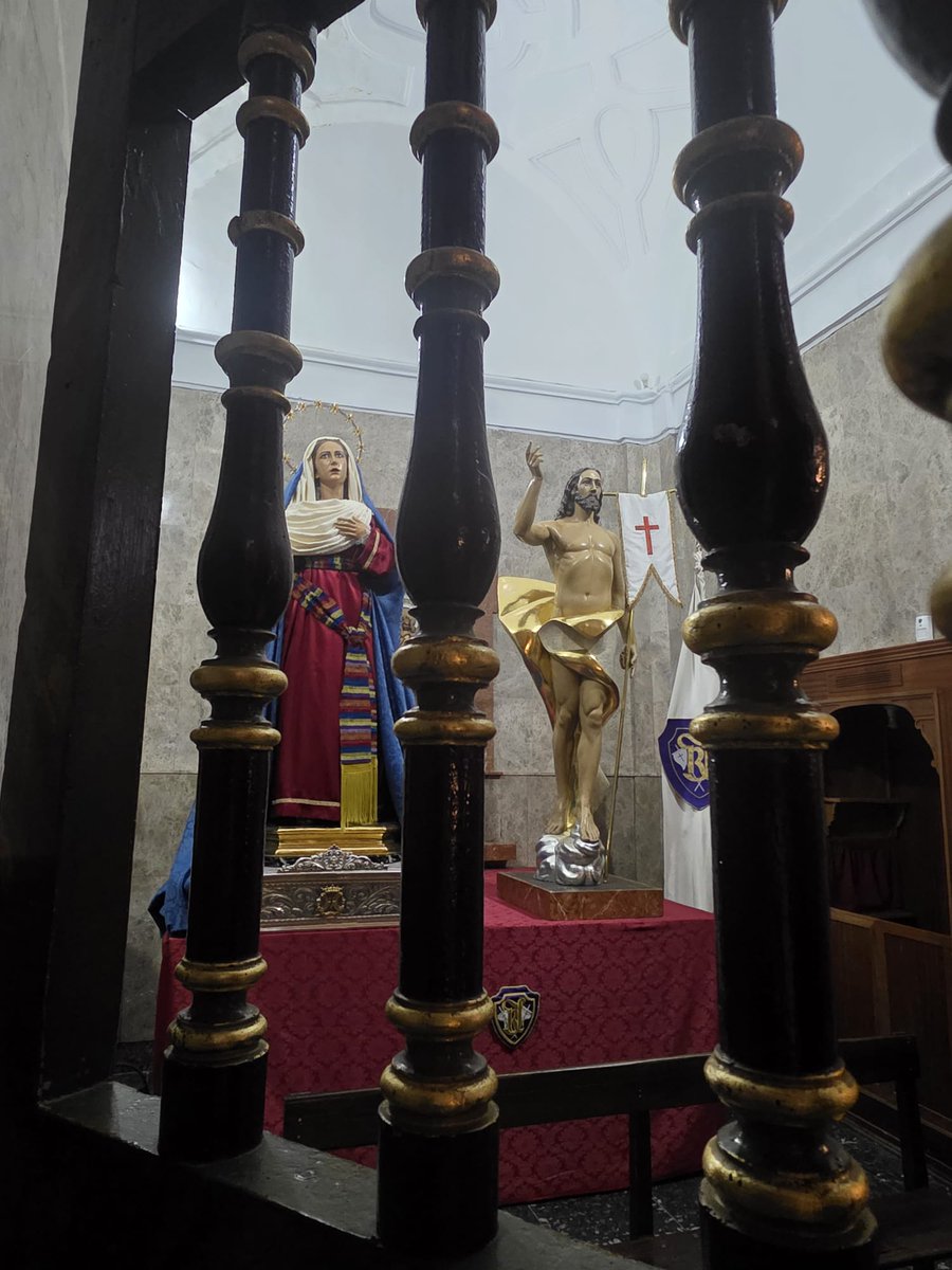 VH Jesús Resucitado y María Santísima del Amparo tweet media