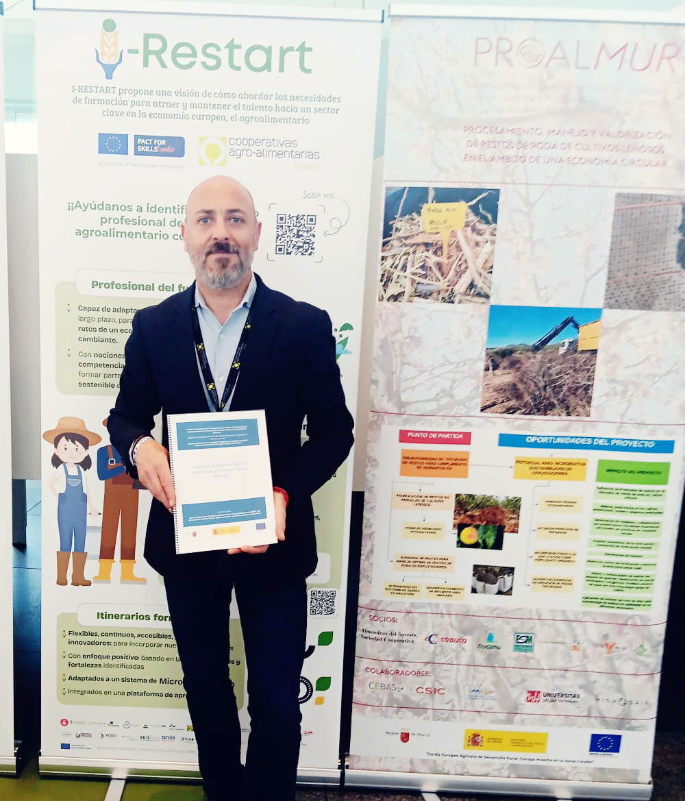 GOProalmur's tweet photo. El Grupo Operativo Proalmur II estuvo presente en el IX Congreso nacional de Cooperativas Agro-alimentarias de España, que tuvo lugar en Mallorca. Allí los integrantes de las distintas cooperativas que forman parte del proyecto pudieron difundir los trabajos realizados ✅ https://t.co/QWt1nNFbSI