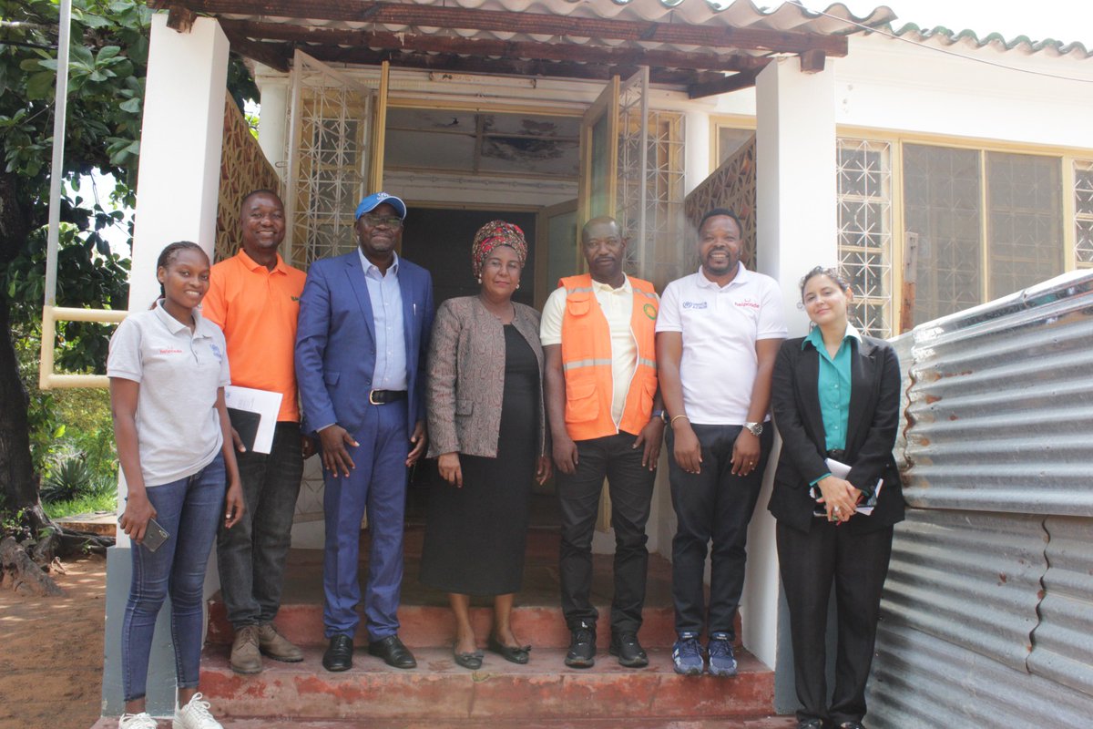 UNHCRMozambique's tweet photo. UNHCR, @helpcodeitalia & @ICalamidades have officially launched the #IDSF project to support durable solutions for internal displacement in Cabo Delgado📍.
Through community consultations, the project will collect insights on the needs, priorities, and intentions of IDPs. https://t.co/qv7prBOzhe