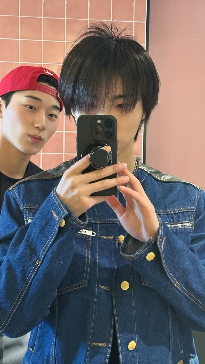 tomu tweet media