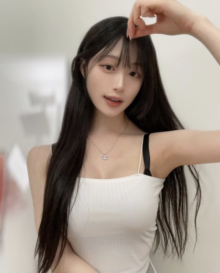 马来西亚约炮 单身女孩  学生妹
你们私信要不直接一点约炮就约炮
我也是有性慾的
点赞私信我速回
#新加坡约炮 #马来西亚约炮