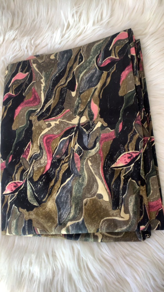 Chicville_'s tweet photo. Luxury cotton materials 🥰Available for pickup/delivery 
Price:25k,27k 
RT please 🙏 https://t.co/A0NSDt86nD