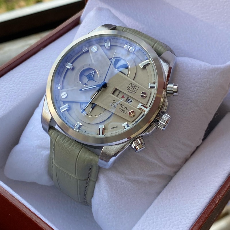 TimePiecesUg's tweet photo. ⌚ One Price. Unlimited Style.
GRAND CARRERA, at only UGX 130,000 — no extra fees!

💎 Premium Look
⚙️ Reliable Movement
📦 Limited Stock

👉 Tap to order now: https://t.co/5fTvRAPpl0

#GrandCarrera #TimePiecesUg #LuxuryForLess #StyleOnBudget