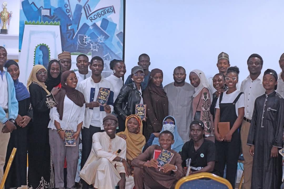 Channel Africa (@channelafrica1) on Twitter photo Uchenna Emelife, Literature Student <a href="/UDUSOK/">Usmanu Danfodiyo University, Sokoto.</a> created <a href="/booko_clock/">Book O'Clock</a> in Nigeria's Sokoto State to cultivate an appreciation of literature.
<a href="/booko_clock/">Book O'Clock</a>'s <a href="/Mazeedulkhayr/">Mazeed Mukhtar Oyeleye</a> shares how the club is creating a community of literary enthusiasts with <a href="/taupalesavoice/">Palesa Tau</a> & <a href="/BMoshatama/">benjamin_moshatama</a>
#OntheMove Uchenna Emelife, Literature Student <a href="/UDUSOK/">Usmanu Danfodiyo University, Sokoto.</a> created <a href="/booko_clock/">Book O'Clock</a> in Nigeria's Sokoto State to cultivate an appreciation of literature.
<a href="/booko_clock/">Book O'Clock</a>'s <a href="/Mazeedulkhayr/">Mazeed Mukhtar Oyeleye</a> shares how the club is creating a community of literary enthusiasts with <a href="/taupalesavoice/">Palesa Tau</a> & <a href="/BMoshatama/">benjamin_moshatama</a>
#OntheMove