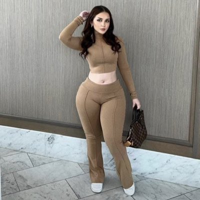 hillssxo's tweet photo. #NewProfilePic https://t.co/mu1Zjs5qNv