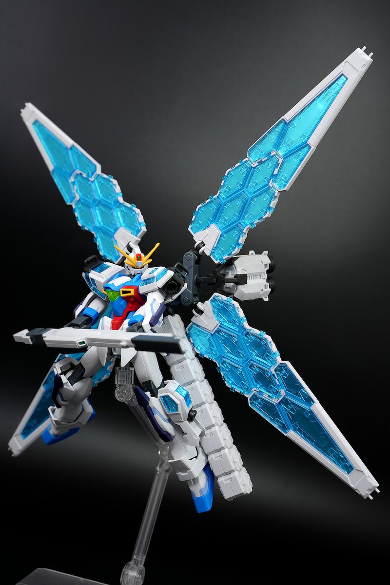 hobbynotoriko2's tweet photo. 万博ガンダムのグラス��ェザー+X魔王 https://t.co/UAgjJdEqsh