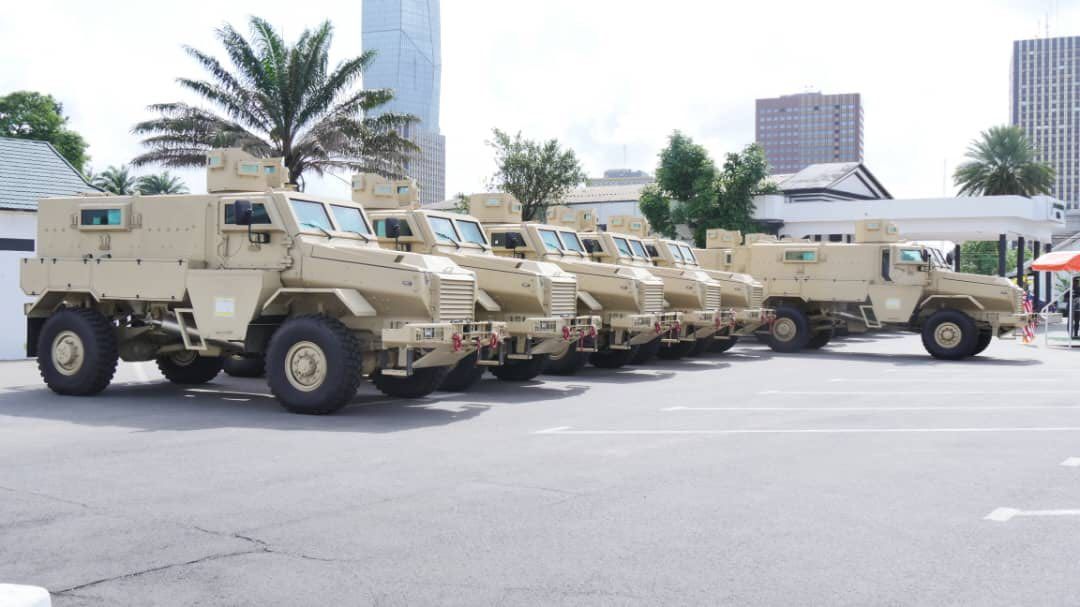 militaryafrica's tweet photo. The United States has handed over 13 M36 Puma armoured vehicles to the Ivorian military.

The delivery of these armored personnel carriers and the accompanying training marks a partnership between the United States and Côte d’Ivoire. https://t.co/C0q3J67HTT
