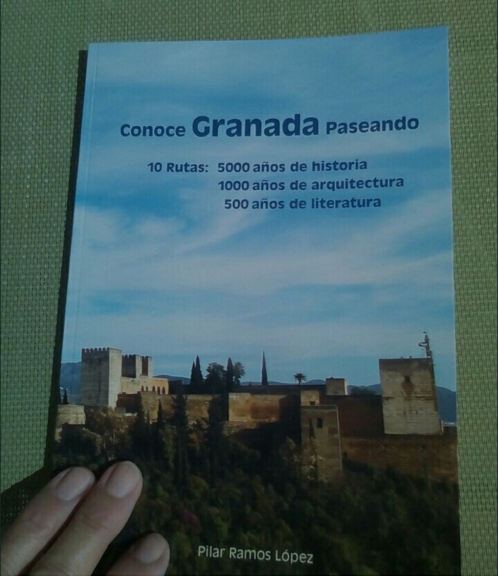ConoceGranadaPaseando (@conocegranadap) on Twitter photo Nuestra guía solidaria 'Conoce Granada Paseando' (5€, 10 paseos y más de 200 monumentos) se edita para conservar el patrimonio granadino
¡¡la mejor forma de conocer #Granada!!
Disponible en <a href="/MucarGranada/">MucarGranada</a> <a href="/MuseoSJuandeDio/">Museo San Juan de Dios</a> <a href="/PaulinasGranada/">Librería Paulinas Granada</a> <a href="/LibreriaPereira/">Libreria Sostiene Pereira</a> <a href="/FajalauzaGR/">FAJALAUZA, ¡nuestra cerámica!</a> Nuestra guía solidaria 'Conoce Granada Paseando' (5€, 10 paseos y más de 200 monumentos) se edita para conservar el patrimonio granadino
¡¡la mejor forma de conocer #Granada!!
Disponible en <a href="/MucarGranada/">MucarGranada</a> <a href="/MuseoSJuandeDio/">Museo San Juan de Dios</a> <a href="/PaulinasGranada/">Librería Paulinas Granada</a> <a href="/LibreriaPereira/">Libreria Sostiene Pereira</a> <a href="/FajalauzaGR/">FAJALAUZA, ¡nuestra cerámica!</a>