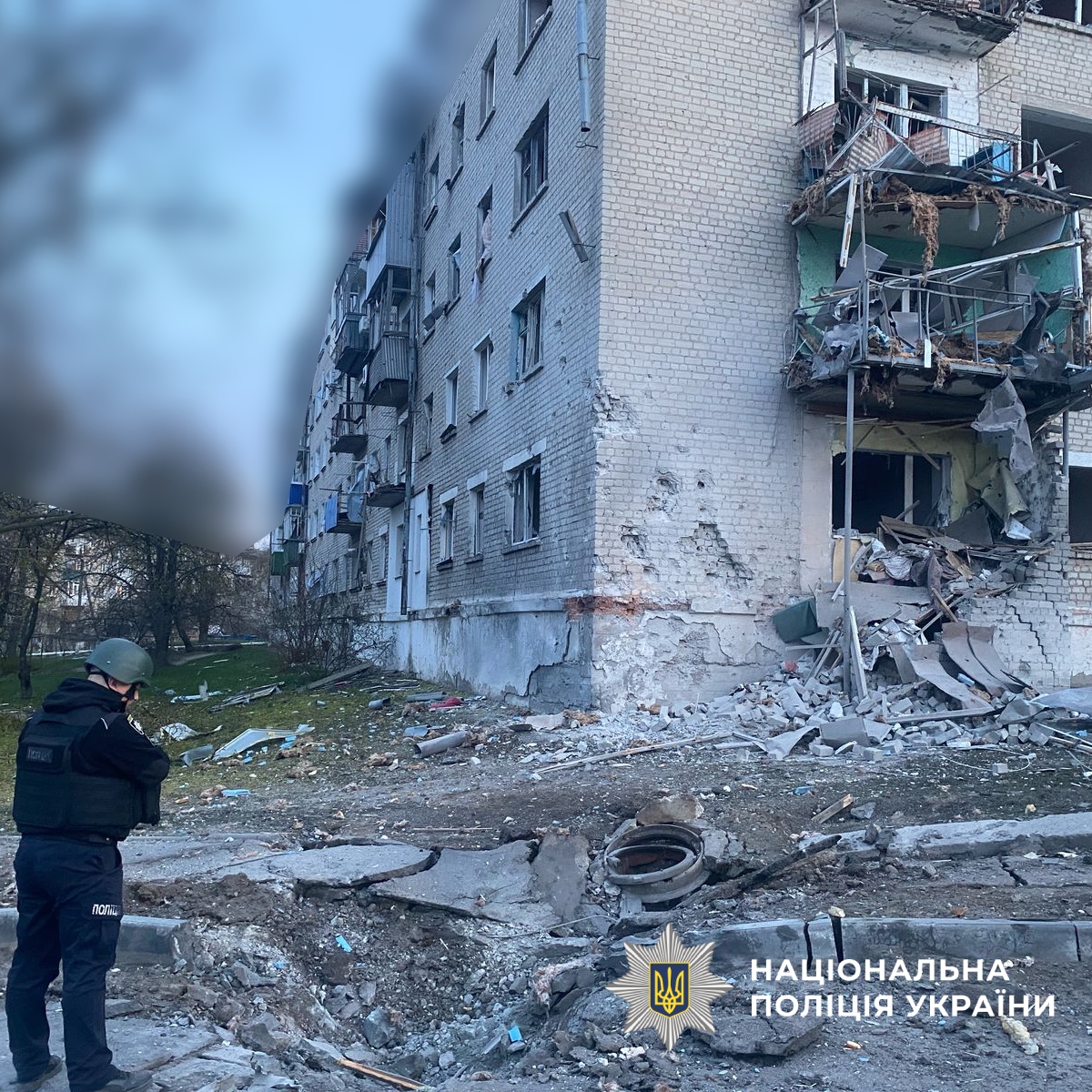 PoliceKharkiv's tweet photo. ❗️Минулої доби внаслідок обстрілів Харківщини постраждали чотири людини: 👮🏻‍♂️поліція задокументувала воєнні злочини, скоєнні військовими рф
#поліція_на_війні #stoprussia #харків https://t.co/iO3NXMPPri