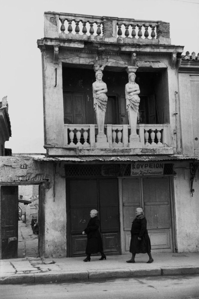 InadeBree's tweet photo. ‘We possess nothing certainly except the past.’

Evelyn Waugh, Brideshead Revisited, 1945

Henri Cartier-Bresson https://t.co/Y8d1PgnN1T