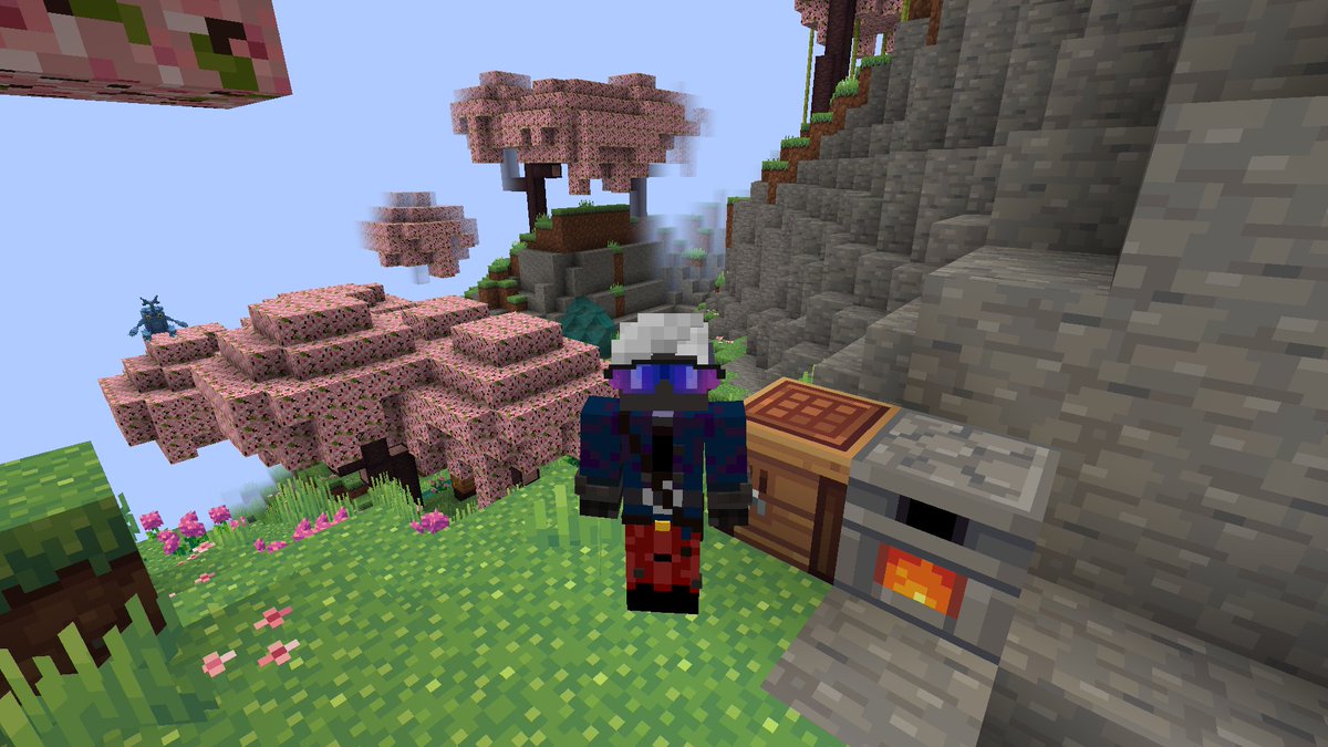 XeraphDarkspire's tweet photo. Unable to stream my pov of the smp I joined, but can at least share screenshots. Here pictured is me day one, and second is my first legendary encounter
#VScuffSMP https://t.co/4WhGqhgCbh