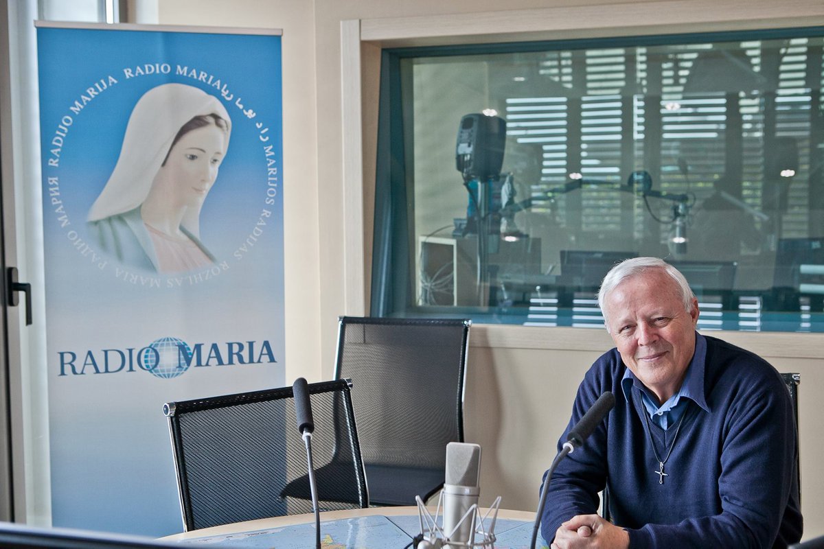RadioMariaITA's tweet photo. H. 19:20
#Editoriale: "La #Madonna mette in guardia dagli #inganni del #falsario"
Padre Livio https://t.co/lwr6EZSVE1
