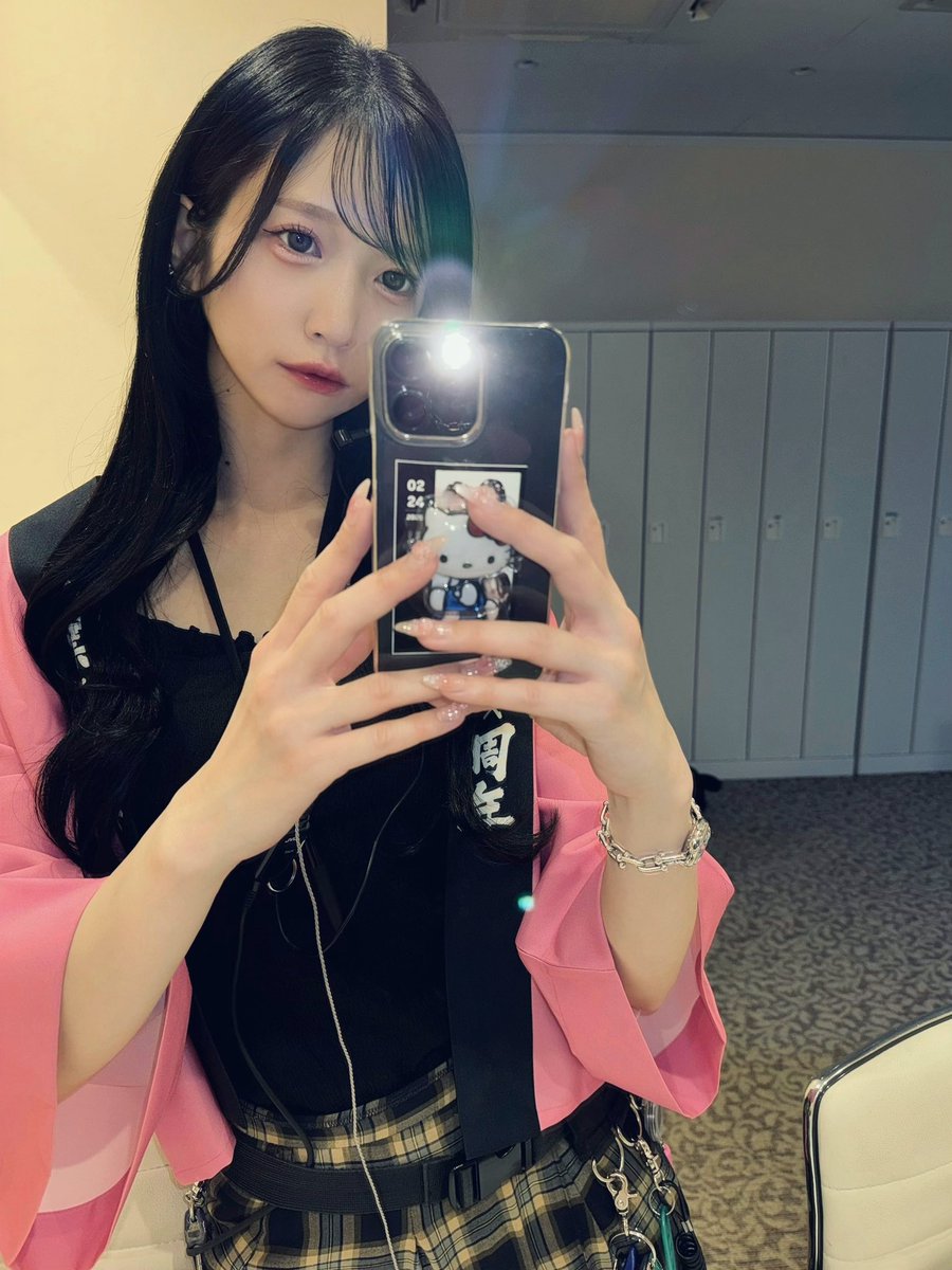 今日と明日遅番でいます☘️✧