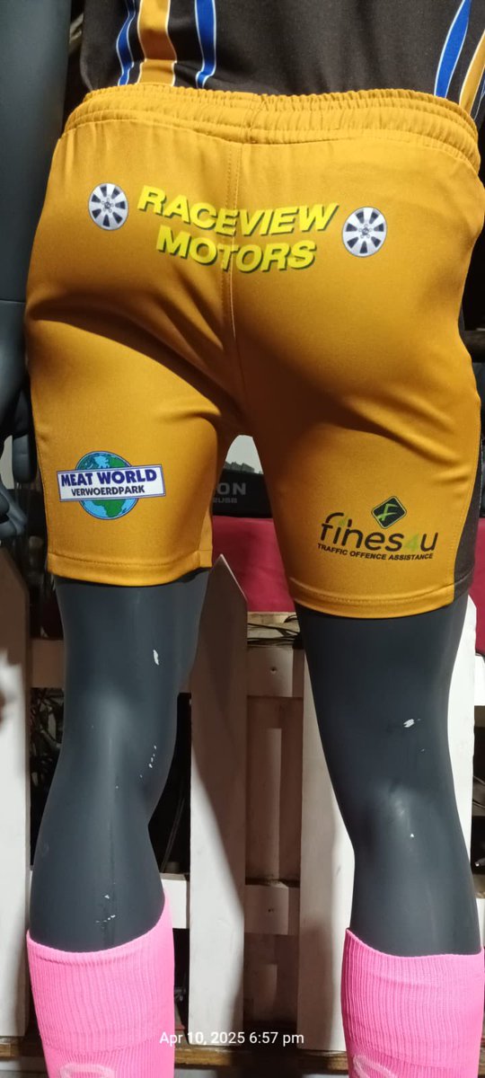 #Fines4U is proud to sponsor the #AlbertonElands – our beloved community rugby club!

With our head office here in Alberton, it was important for us to give back to the community that supports us.

It was also privilege to be part of the team’s kit launch event!
