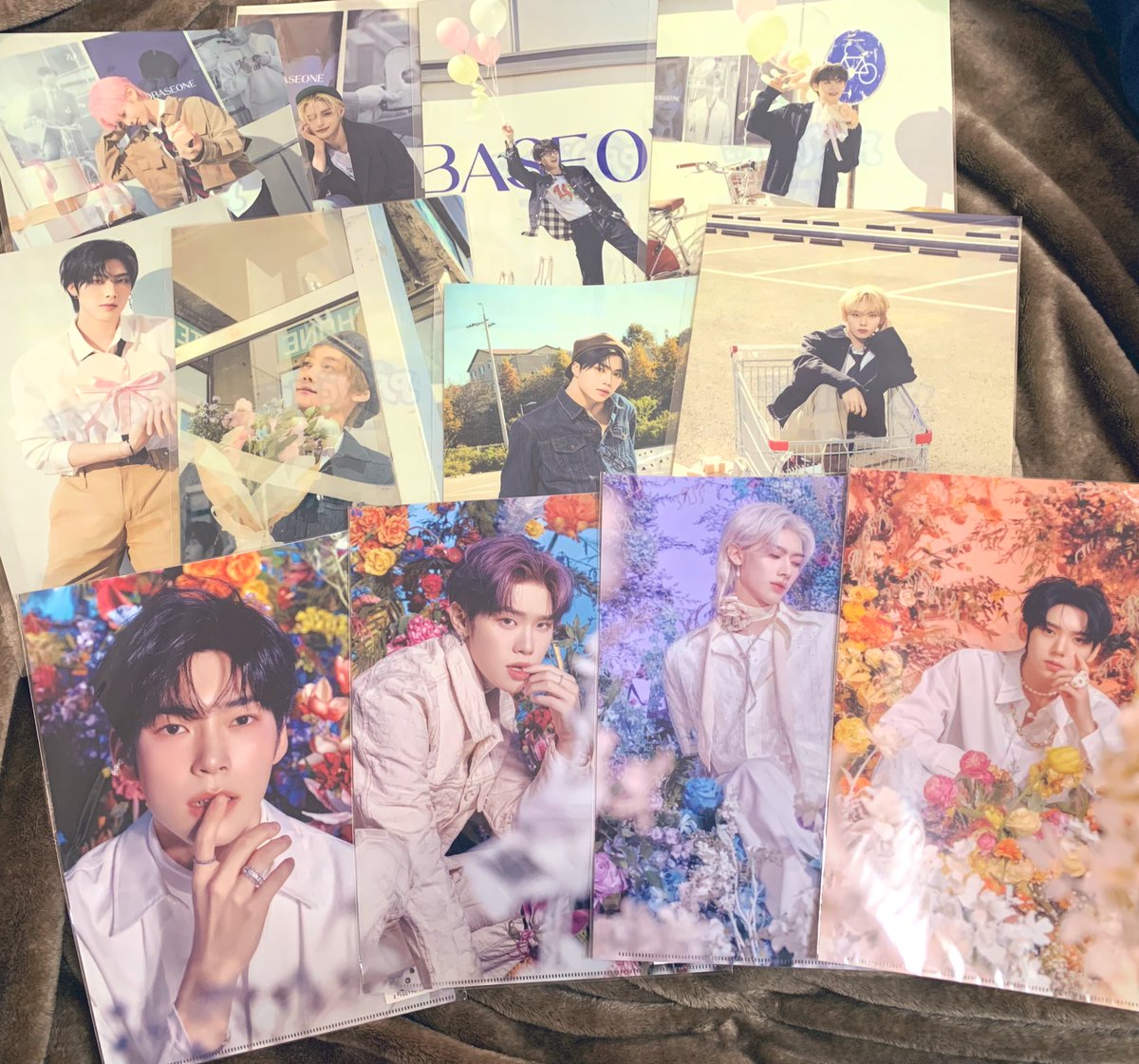 <a href="/0/">0</a>
ZEROBASEONE FAN-CON[𝐁𝐋𝐔𝐄　𝐌𝐀𝐍𝐒𝐈𝐎𝐍]
제로베이스원 제베원 팬콘 

일본 CD나 포카 등등 나눔

첫콘 (4/18) 중콘(4/19)
(장소와 시간은 당일)
・꼭 받으실 분은 희망멤버 댓글 달아주세요~
・멤버에 따라 포카에 치우침이 있음을 양해바랍니다...ㅠㅠ
(한국어는 거의 할 줄 모릅니다)