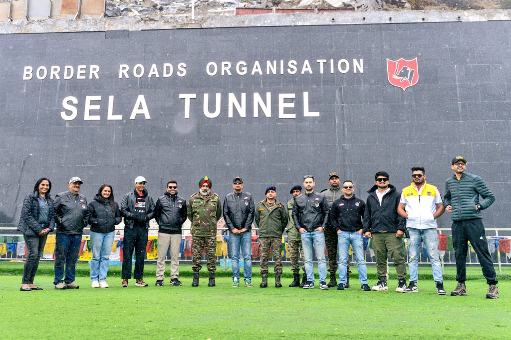 prodefgau's tweet photo. Chief Engineer Vartak @BROindia briefed film crew of “Arunachal Himalayan Odyssey: Thrill Run” on challenges in construction at 13000 ft and the strategic importance of Sela Tunnel which will be a catalyst in boosting tourism.
@ArunachalCMO
@adgpi
@EasternCommand
@GajrajCorps_IA https://t.co/c8Qnk52HbF