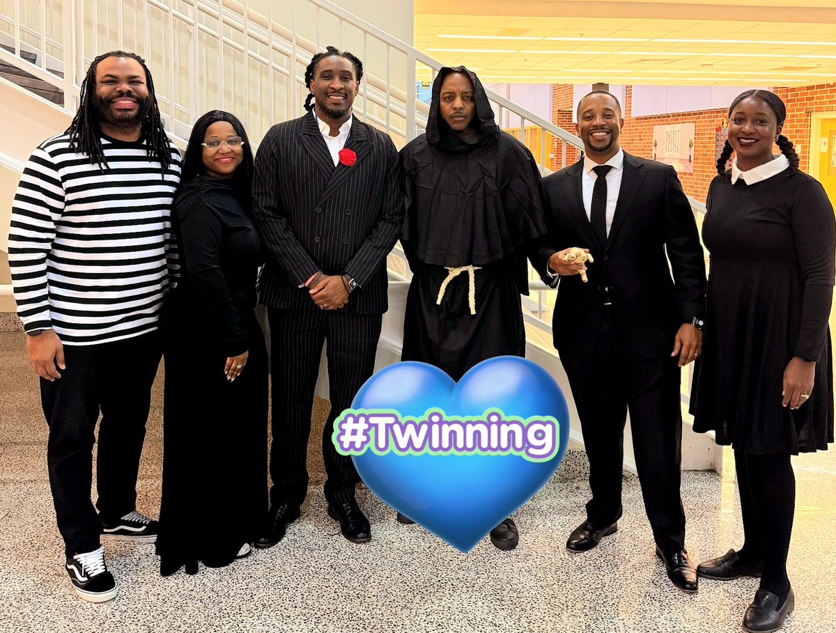smithclass128's tweet photo. Upcoming on The Hill: Just a Reminder that We will Celebrate Some the Hardest Working Asst. Principals in the State When We Return🏖! From Nuturing, Pedagogy, Safety, Student Advisory, School Spirit to Logistics - Mays APs are On Deck Restoring Legacy! We Can't Wait! #Blueprint https://t.co/zSDpxqgaOl