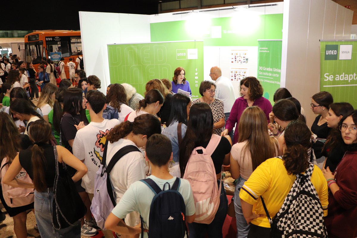 FeriaCiencia's tweet photo. 🌍 ¡Divulgación científica y #23FeriaCiencia! 🔬
📢 ¿Qué encontrarás?
✅ Avances científicos y tecnológicos
✅ Oportunidad para que todas las personas se acerquen al conocimiento
✅ Profesorado y empresas tecnológicas descubren herramientas innovadoras
🌐 https://t.co/6kcan5e3yr https://t.co/BFi9vawG51