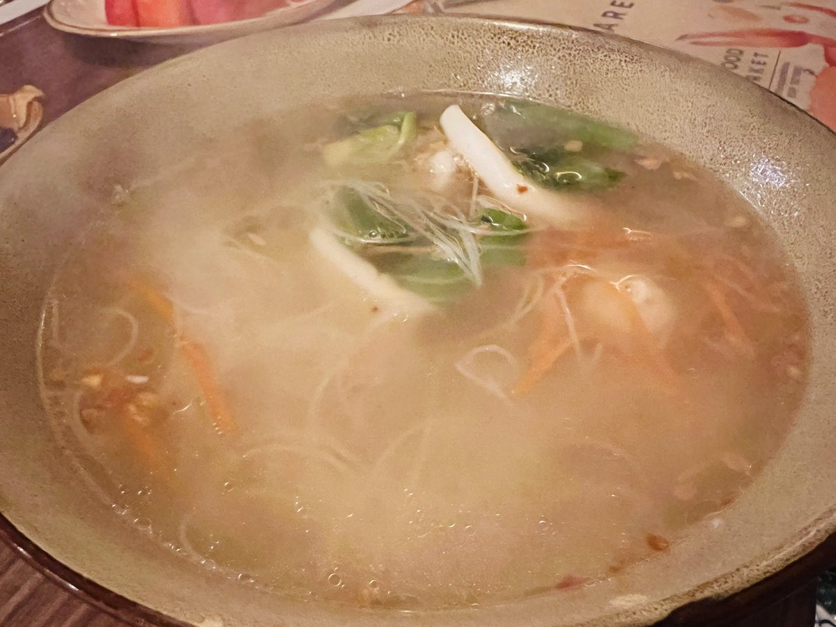 lavleeferlenssi's tweet photo. Pad Thai, Mie Goreng & Ramen Noodle soup at #TheAsianKitchen in @Icdohathecity π All delicious! #IntercontinentalDohaTheCity @IHGOneRewards @InterConHotels #WhenInDoha #WeekdaysInDoha #AsianCuisine #LifeInDoha #GoodEveningDoha #DinnerToday π₯ https://t.co/NXJjoNs5nW