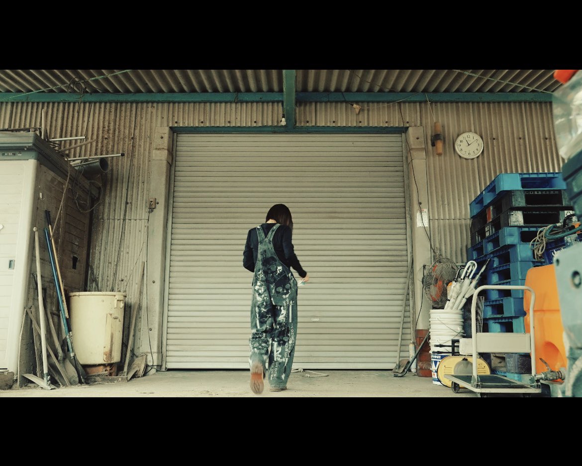 EMU_officialx's tweet photo. 今夜21:00‼︎
YouTubeチャンネルにて
新曲「Dream factory」
ミュージックビデオ公開🎬
ぜひご覧ください。
チャンネル登録はこちら⇩
https://t.co/GMYvtNdEcQ https://t.co/52YUcDM9Fm